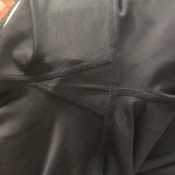 Athleta Cropped Leggings - Picture 8 of 8